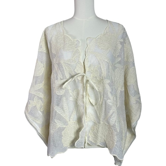 Free People Bohemian Beach Ethereal Cottage Lace Willow Tie Front Cape Kimono OS - Picture 9 of 15